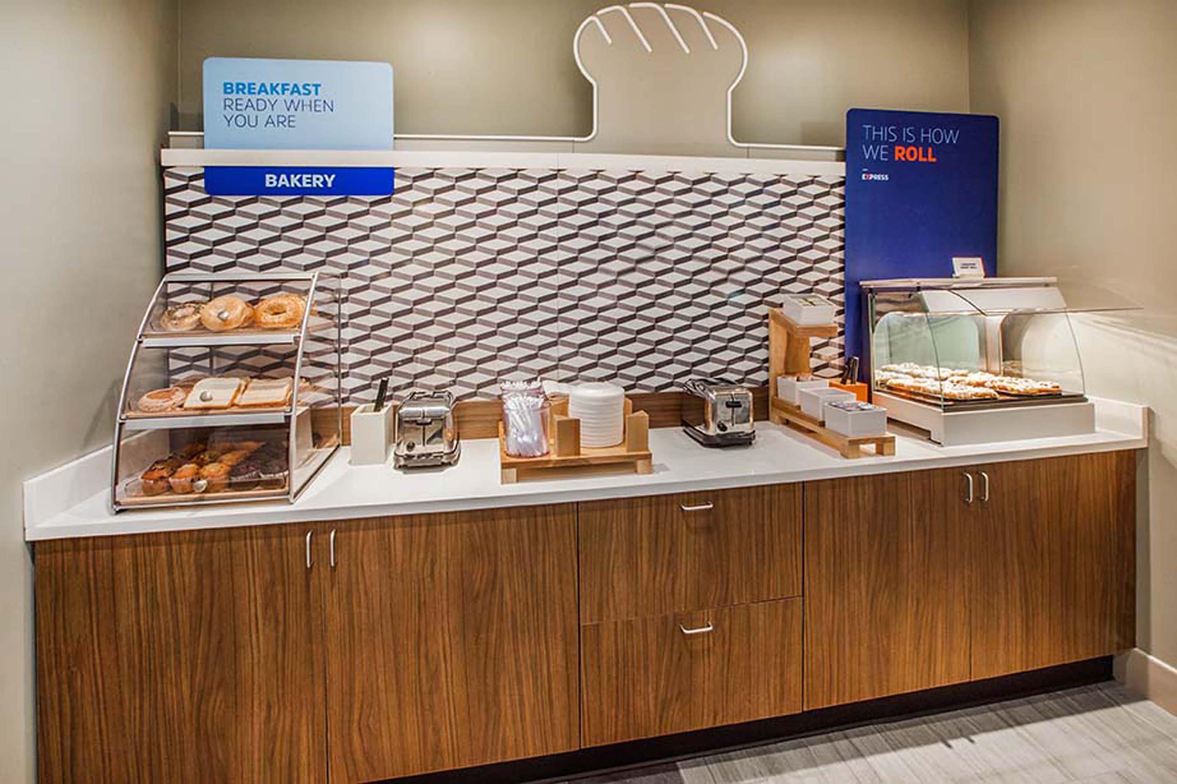 Holiday Inn Express And Suites Lafayette East By Ihg Eksteriør bilde
