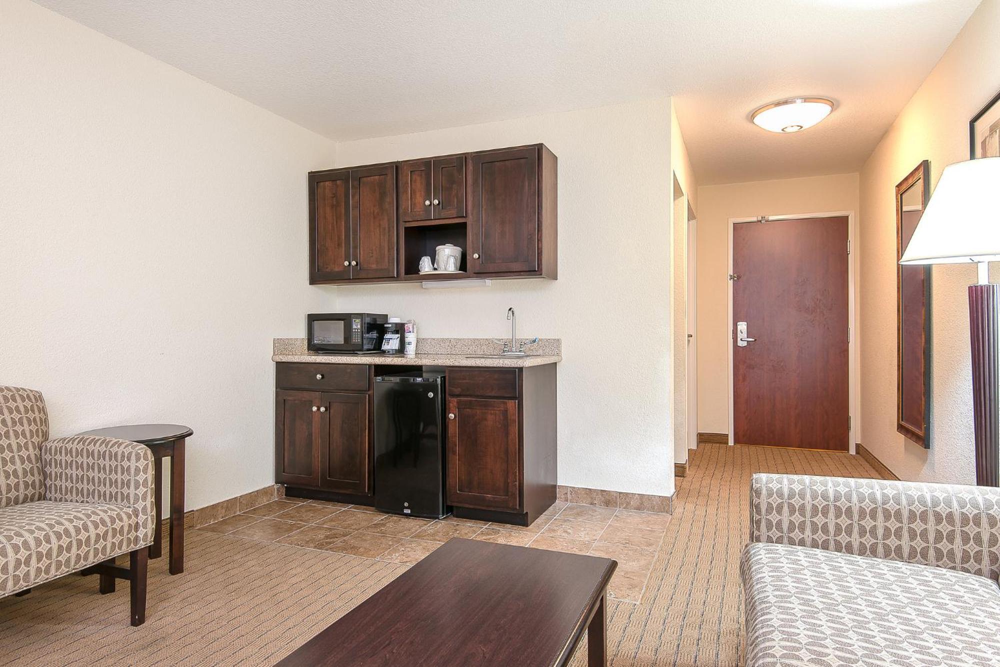 Holiday Inn Express And Suites Lafayette East By Ihg Eksteriør bilde